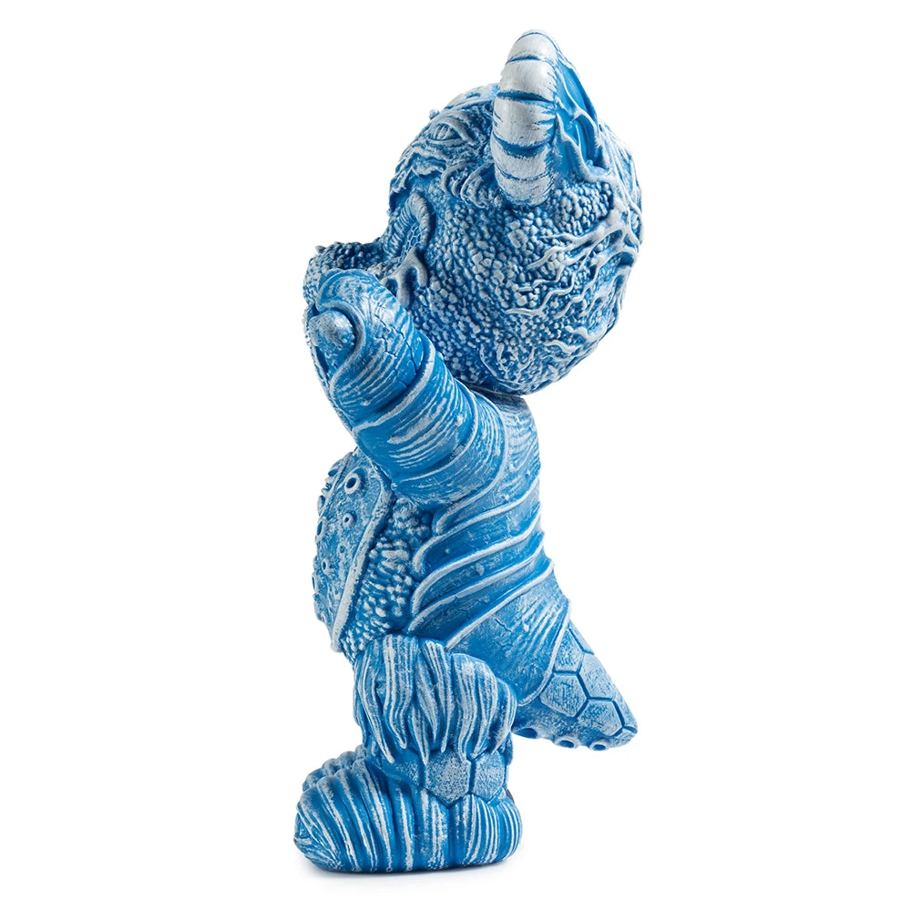Free Hugs Bear Art Figure By Frank Kozik - Blue Edition 5 Free Hugs Bear Art Figure By Frank Kozik - Blue Edition