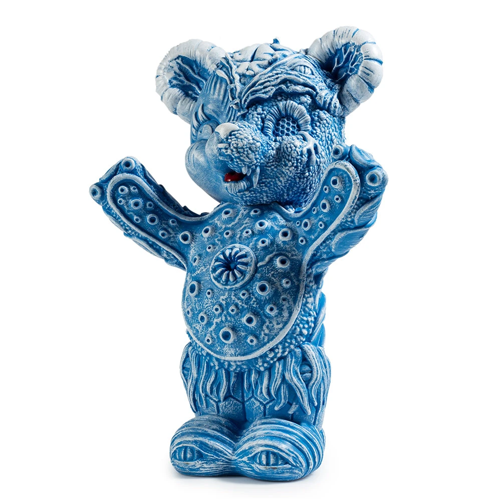 Free Hugs Bear Art Figure By Frank Kozik - Blue Edition 6 Free Hugs Bear Art Figure By Frank Kozik - Blue Edition