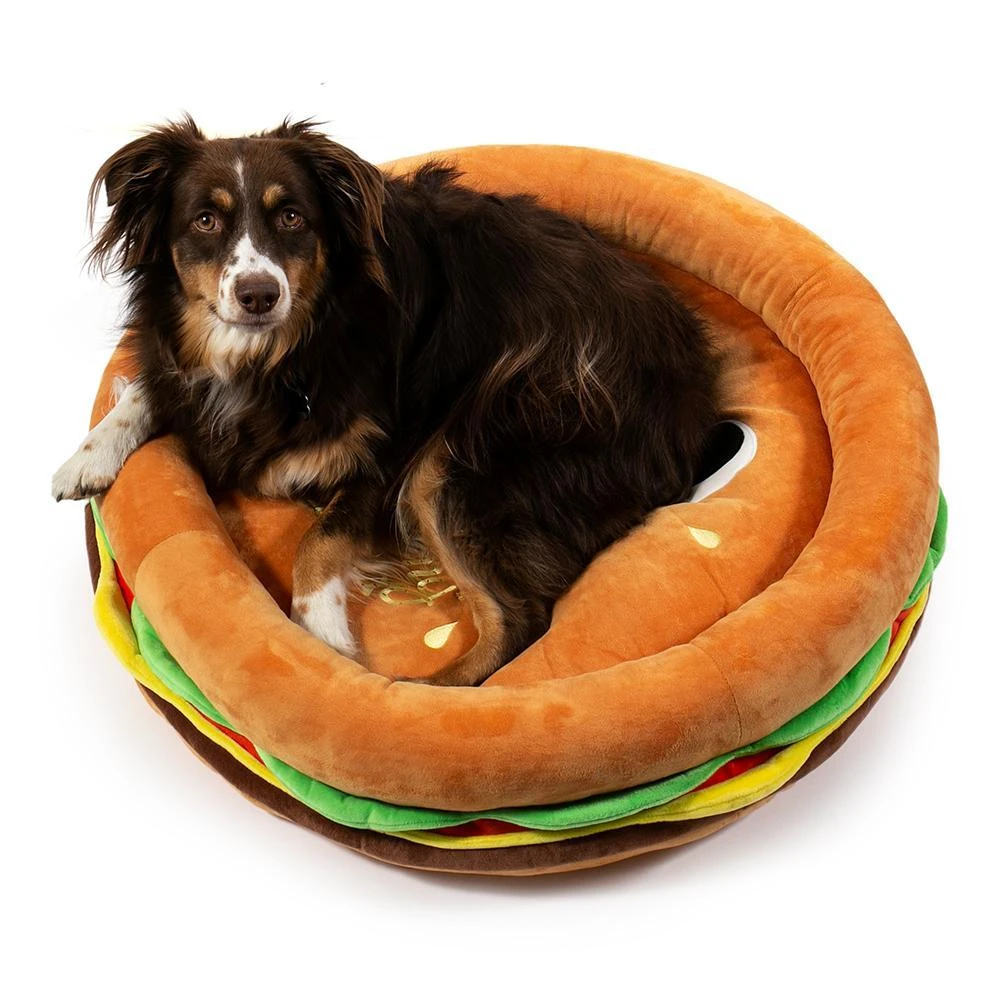 Kidrobot Yummy World Pets: Premium Burger Plush Dog Bed 2 Kidrobot Yummy World Pets: Premium Burger Plush Dog Bed
