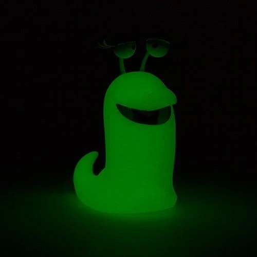 Best Fiends Female Slug "Lola" LICENSED TOYS & COLLECTIBLES 4 Best Fiends Female Slug "Lola" LICENSED TOYS & COLLECTIBLES