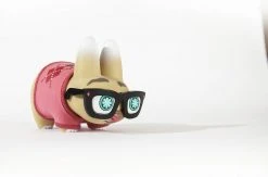 Pipken Preppy Labbit Art Figure By Scott Tolleson X Frank Kozik - Red Edition